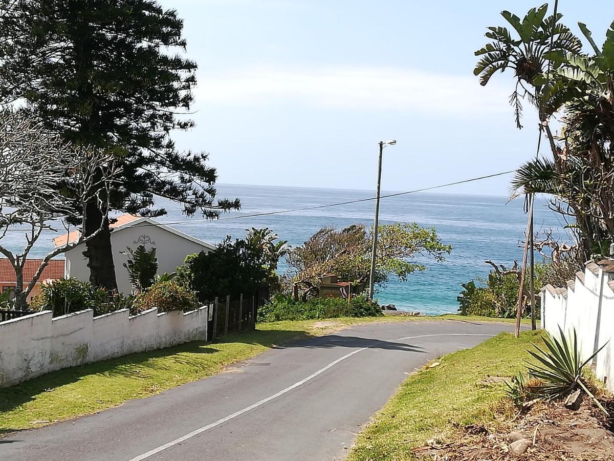 Rockview Guest House Port Edward Exterior photo